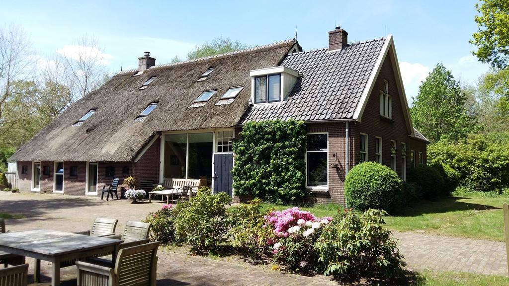 ドウィンゲロープ Het Bonte Paard Bed & Breakfast エクステリア 写真